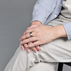 แหวนเหล็กทังสเตน 468 มม. สีทองด้าน แหวนแต่งงาน ยูนิเซ็กส์ เครื่องประดับชั้นดี - Product Image 4