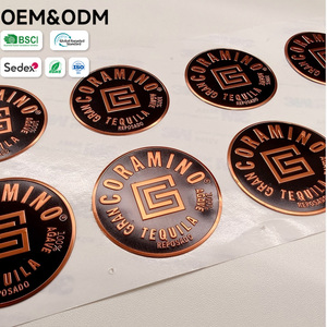 Plaques de nom personnalisées en cuivre gaufré 3D pour bouteilles de tequila - Étiquettes de luxe noires et or rose pour <span class=keywords><strong>spiritueux</strong></span> - Product Image 1