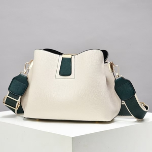 Sacs à main pour femmes de qualité supérieure, tendance, de créateurs, en cuir PU, sacs fourre-tout pour femmes, vente en gros - Product Image 4