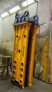 Martillo hidráulico SOOSAN SB 157, excavadoras pesadas de tipo superior, 40-55 toneladas, peso portador, nueva condición, motor de trabajo de demolición - Product Image 2