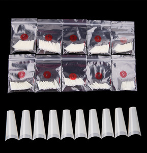 Venta al por mayor 500 unids/bolsa de <span class=keywords><strong>uñas</strong></span> claras/naturales falsas <span class=keywords><strong>uñas</strong></span> artificiales curvas francés ataúd puntas de <span class=keywords><strong>uñas</strong></span> - Product Image 5