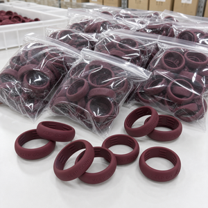 Coque de protection en silicone Oura Ring 5/4 Galaxy Ring RingConn Ultrahuman, gaufrée rouge bordeaux, pour bague connectée, avec texte personnalisé, cadeau - Product Image 6