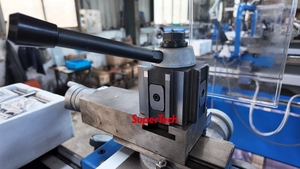 <span class=keywords><strong>Torno</strong></span> <span class=keywords><strong>de</strong></span> motor <span class=keywords><strong>de</strong></span> precisión Supertech C6241x1000, oscilación <span class=keywords><strong>de</strong></span> 410mm, cama <span class=keywords><strong>de</strong></span> 1000mm, velocidad variable <span class=keywords><strong>de</strong></span> 45-1800 RPM, husillo MT6 - Product Image 4