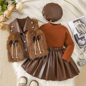 Completi Eleganti da Bambina per Autunno Inverno 2025 con Gilet in Pelliccia, Top a Maniche Lunghe, Gonne Plissettate in PU e Cappello, Set da 4 Pezzi di Abbigliamento Boutique per Bambini - Product Image 4