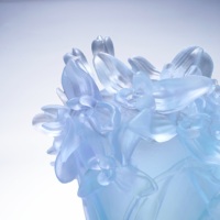 Vase en verre cristal vert menthe personnalisé, style orchidée, avec insert en coupelle dorée, pour encensoir, vente en gros d'usine, pour la décoration intérieure marocaine
