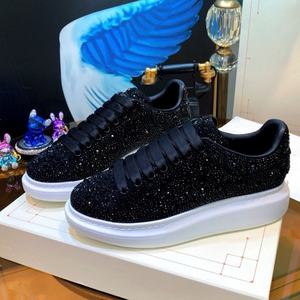 รองเท้าผ้าใบผู้หญิงคุณภาพสูงประดับเพชรเทียม แฟชั่นฤดูใบไม้ผลิ รองเท้าวิ่งลำลองแบบสวม พื้นยางกันลื่น รองเท้าผู้ชาย - Product Image 5