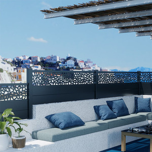 Vente en gros de <span class=keywords><strong>treillis</strong></span> décoratif découpé au laser, panneau supérieur combiné avec panneau de confidentialité en <span class=keywords><strong>bois</strong></span> composite, clôture de villa de jardin - Product Image 3