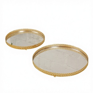 Bandeja Redonda de Metal Dorado con Borde Trenzado, Estilo Clásico, Bandeja Decorativa para Servir en el Hogar - Product Image 3