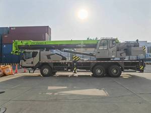 Camión grúa de 50 toneladas ZOOMLION ZTC500A en <span class=keywords><strong>alquiler</strong></span> - Product Image 5