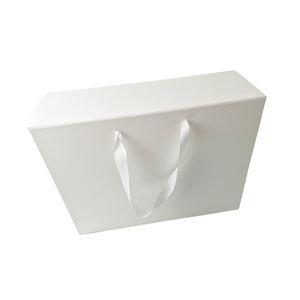Custom Fashion <strong>Cardboard</strong> White Ribbon Handle and Magnetic <strong>Suitcase</strong> Gift Box <strong>Cardboard</strong> Box with Handle - Product Image 2