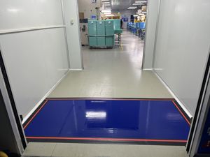 Tapete Adhesivo de Silicona Reutilizable y Lavable ALLESD de 295*79cm*3mm para Limpieza de Suelas de Zapatos y Ruedas de Montacargas en Talleres - Product Image 5