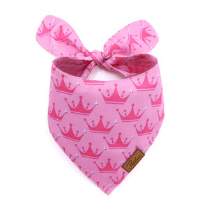 Vente en gros bandanas OEM pour chiens Foulard pour <span class=keywords><strong>chien</strong></span> Triangle imprimé personnalisé Mignon <span class=keywords><strong>Bandana</strong></span> Foulard pour <span class=keywords><strong>chien</strong></span> Bandanas pour animaux de compagnie - Product Image 2