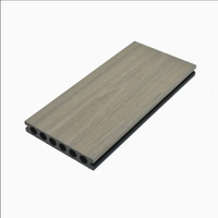Échantillon gratuit étanche et étanche Installation facile Parquet en bois en plastique pour balcon extérieur Plancher en bois composite