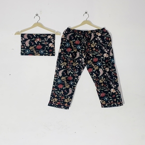 Ensemble de pyjama élégant à imprimé floral - Vêtements de nuit en coton artisanal, vêtements de nuit et de détente bohèmes pour femmes, cadeau d'été - Product Image 3