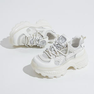 รองเท้าลำลองกีฬาอเนกประสงค์พื้นกลางเบาะอากาศหนาพื้นรองเท้าระบายอากาศบนผ้าใบฤดูร้อนรองรับแรงกระแทกเพิ่มความสูงดีไซน์ - Product Image 3