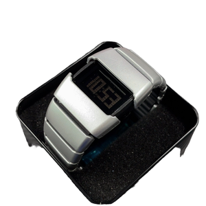 <span class=keywords><strong>Montre</strong></span> carrée rétro pour <span class=keywords><strong>homme</strong></span>, <span class=keywords><strong>montre</strong></span> <span class=keywords><strong>électronique</strong></span> en plastique ABS à affichage numérique personnalisé Y2K Millennium pour <span class=keywords><strong>homme</strong></span> - Product Image 1