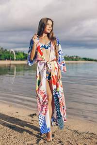 <span class=keywords><strong>2022</strong></span> derniers maillots de bain personnalisés pour femmes couvertures été mode sexe ouvert avant Long Kimono imprimé femmes Bikini couvrir - Product Image 4