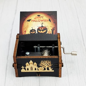 Caja <span class=keywords><strong>de</strong></span> música <span class=keywords><strong>de</strong></span> terror <span class=keywords><strong>de</strong></span> madera pequeña personalizada al por mayor para la Nochebuena Halloween como regalo <span class=keywords><strong>de</strong></span> vacaciones - Product Image 2