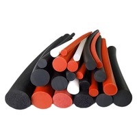 Bande en caoutchouc éponge anti-âge, résistante à l'usure, résistante aux UV, en silicone, NBR, FKM, EPDM, mousse auto-adhésive pour soudure