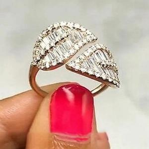 Anello Q125 in Oro Rosa con Diamanti Taglio Baguette Colore G Naturale Gioielli da Sposa per Donna - Product Image 2