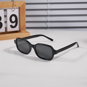 Vintage Rectangle Acetate Sunglasses Women Men Retro Shades UV400 Protection Fashion Tortoise Shell <b>Frame</b> Outdoor Driving - Product Image 2