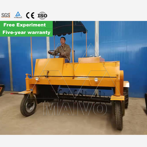 Turner de compost montado en tractores, máquina de tipo móvil Windrow Compost Turner - Product Image 2