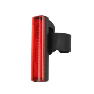 Feu arrière LED Bolany pour VTT, feu stop rechargeable USB-C, étanche, lumière d'avertissement pour vélo de route, 4 modes, en plastique - Product Image 1