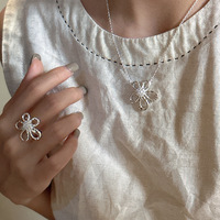 Ada Schmuck Ohrringe für Frauen S925 Sterling Silber Damen Blumen-Ohrstecker Modische Ohrringe mit Zirkonia