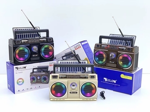 Nouveau panneau solaire FM/TV/AM/SW 4 bandes Batterie intégrée Haut-parleur <span class=keywords><strong>radio</strong></span> stéréo classique rechargeable vintage - Product Image 3