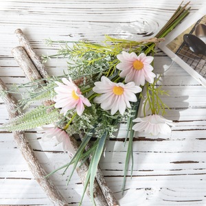 Jingyan – Bouquet de fleurs artificielles, marguerite rose avec feuillage vert, pour décoration de maison et de mariage, CF01226 - Product Image 2