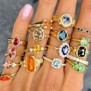 Bagues tressées plaquées or 18 carats haut de gamme pour femmes bijoux en acier inoxydable en gros - Product Image 1