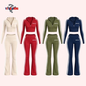 Ensembles de survêtements <span class=keywords><strong>en</strong></span> <span class=keywords><strong>velours</strong></span> personnalisés avec logo, sweats à capuche zippés et pantalons <span class=keywords><strong>évasé</strong></span>s, ensemble deux pièces pour femmes, tenues de sport <span class=keywords><strong>en</strong></span> <span class=keywords><strong>velours</strong></span> - Product Image 3