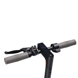 Fábrica al por mayor 36V 10.4Ah adultos plegable E Scooter US Stock 8,5 pulgadas 350W 25 Kmh Scooter eléctrico plegable con aplicación - Product Image 4
