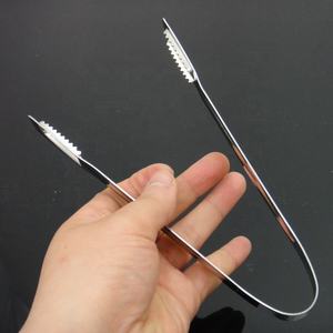 Nouvelles idées de produits 2026 Accessoires de bar pour la maison et la cuisine Outils en acier inoxydable Pinces <span class=keywords><strong>à</strong></span> glace <span class=keywords><strong>à</strong></span> dents de scie Pinces <span class=keywords><strong>à</strong></span> <span class=keywords><strong>sucre</strong></span> - Product Image 5