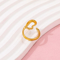 Joolim Vente en Gros de Bijoux Haut de Gamme PVD Étanche et Sans Décoloration Mode Simple Grand Coeur Creux d'Amour Bague en Acier Inoxydable pour Femmes