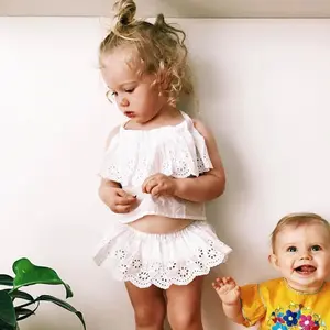 गर्मियों शिशु बच्चा लड़कियों सफेद फीता लगाम शीर्ष व्याकुल चूक आउटफिट बच्चे को कपड़े सेट कपड़े