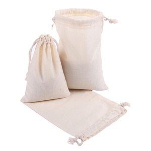 Sac à chaussures en toile de coton biologique durable et personnalisable avec cordon de serrage, petite pochette en toile avec logo - Product Image 1