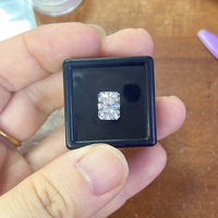 Prix d'usine DEF Moissanite blanche créée en laboratoire, pierre de moissanite en vrac de 0,5 à 5 carats, taille radiant effet étoile VVS pour bague
