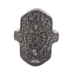 Vente en gros Hip Hop Cool Game <span class=keywords><strong>Dark</strong></span> <span class=keywords><strong>Souls</strong></span> Bague pour homme Mode européenne américaine Style rétro Noir Bleu Rouge Bague en pierre précieuse pour homme - Product Image 5