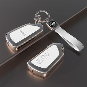 เคสกุญแจรถยนต์คาร์บอนไฟเบอร์รุ่นใหม่สุดหรู สำหรับรถยนต์ <span class=keywords><strong>Volkswagen</strong></span> Golf 8 Mk8 ปี 2020 สำหรับ Skoda Octavia A8 ปี 2021 และ Seat Leon Mk4 - Product Image 1