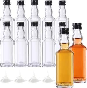 Botella de Vino de Plástico Mini de 50 ml con Impresión de Logotipo, Botella de Licor de Plástico Desechable al por Mayor de 150 ml, 250 ml, 750 ml, Botella de PET para Ron - Product Image 1