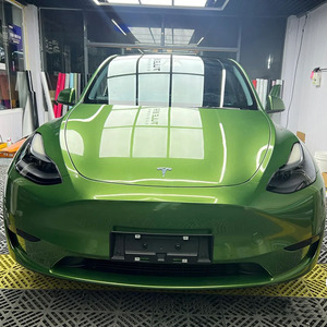 Vinilo Brillante para Envolver Autos, Color Morado Metálico, Rollo de Papel Adhesivo para Automóviles - Product Image 6