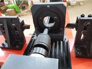 Práctico pequeño <span class=keywords><strong>torno</strong></span> de <span class=keywords><strong>madera</strong></span> CNC automático <span class=keywords><strong>económico</strong></span> con Motor para construcción para procesamiento de pasamanos de escaleras nueva condición - Product Image 4