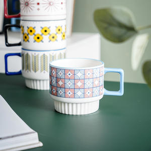 Mug en céramique de style nordique avec poignée, design empilable, pour café, thé, petit-déjeuner, usage domestique - Product Image 3