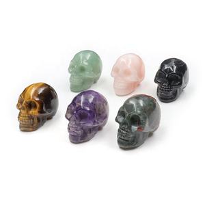 Großhandel Natürliche Quarz-Kristallschädel Heilende Energie Schutz <span class=keywords><strong>Chakra</strong></span>-Ausgleich Heim- und Bürodekoration <span class=keywords><strong>Meditation</strong></span> Spirituelles Geschenk - Product Image 1