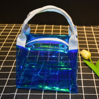 Tas Tangan PVC Holografik Kustom dengan Pegangan Tali Putih untuk Pesta