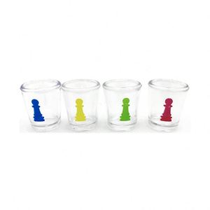 Jeu d'échecs pour boire |   Divertissement pour les fêtes |   Tasses colorées et planche pliable - Product Image 4