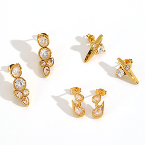 ต่างหูแฟชั่นรูปหยดน้ำ ชุบทอง 18k ไทเทเนียมสตีล ประดับเพชรซิร์คอน สำหรับงานปาร์ตี้ ผู้หญิง ดีไซน์เรขาคณิต - Product Image 4