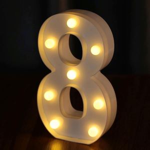 Letreros Luminosos LED Personalizados con Pilas, 26 Letras del Alfabeto y 10 Números, Letras Grandes para Decoración de Fiestas de Cumpleaños y Navidad - Product Image 1