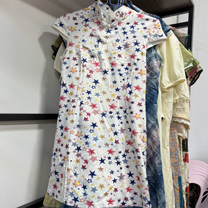 Vêtements d'occasion pour femmes Cheongsam de dames à bas prix belle robe de dame de haute qualité à styles mixtes - Product Image 2